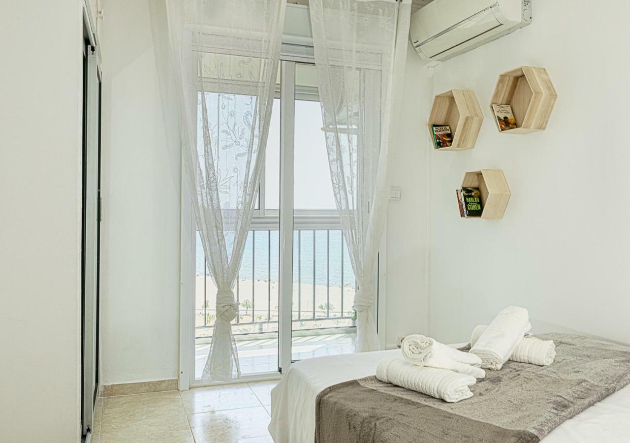 Karina D-Luxe Apartment Empuriabrava Exterior photo
